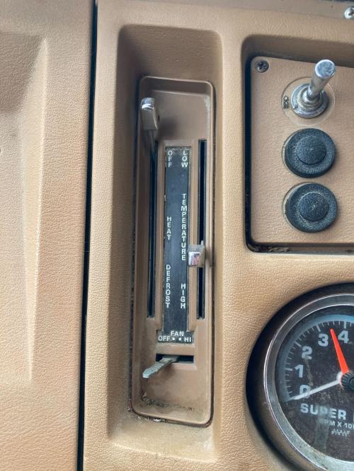 1979 Ford LN600 Heater & AC Temp Control: 3 Slides