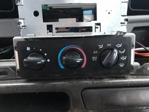 2010 Ford F750 Heater & AC Temp Control: 3 Knobs