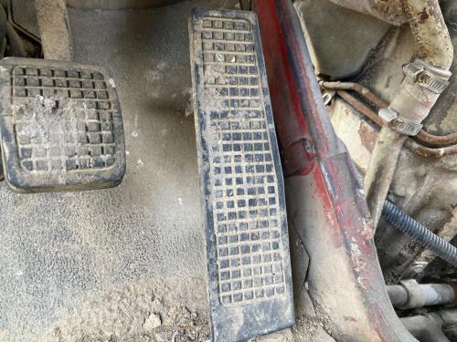 1988 Ford LTS9000 Foot Control Pedals