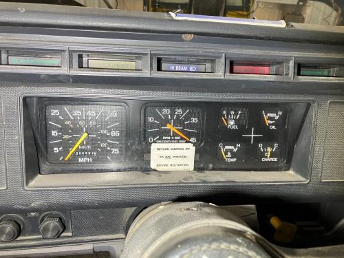 1998 Ford F700 Instrument Cluster