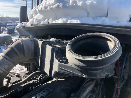 2016 Kenworth T680 10-inch Poly Donaldson Air Cleaner