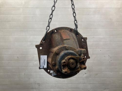 Meritor RS21145 Rear Differential/Carrier | Ratio: 5.57 | Cast# 3200-R-1864