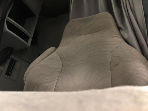 2018 Volvo VNL Left Seat, Air Ride