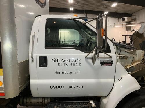 2013 Ford F650 Right Door