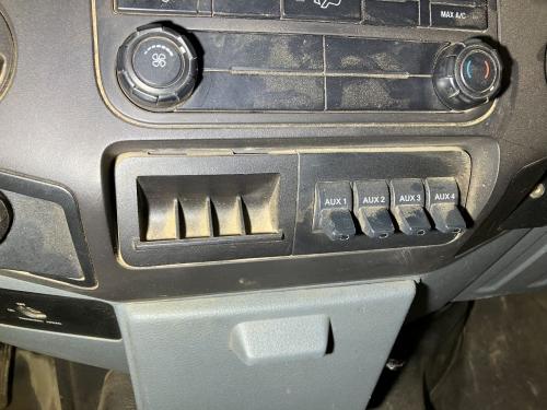 Ford F450 SUPER DUTY Dash Panel: Switch Panel