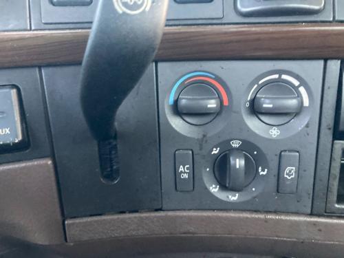 2015 Volvo VNL Heater & AC Temp Control