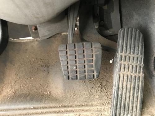 2004 Freightliner COLUMBIA 120 Foot Control Pedals
