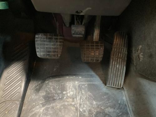 2012 Freightliner M2 112 Foot Control Pedals