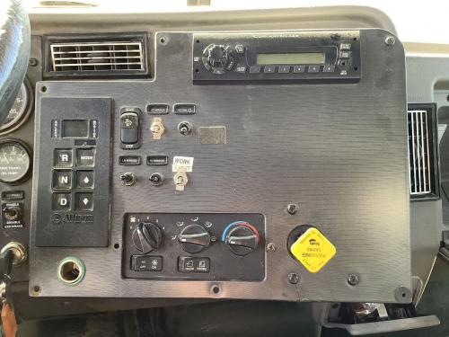 Peterbilt 335 Dash Panel: Switch Panel