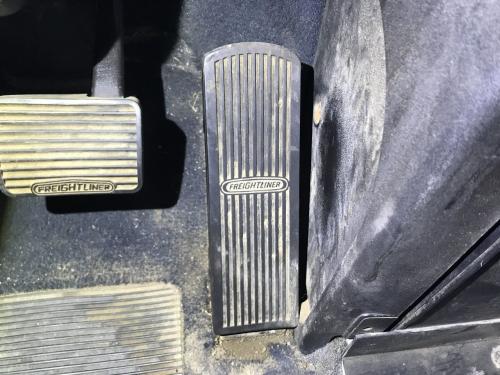 1999 Freightliner FLD120 Foot Control Pedals