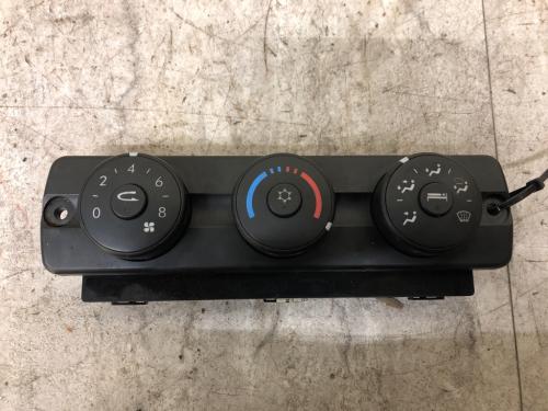 2016 Freightliner CASCADIA Heater & AC Temp Control: 3 Knobs, 3 Buttons