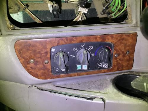 2000 Kenworth T2000 Heater & AC Temp Control: 3 Knobs, 3 Switches