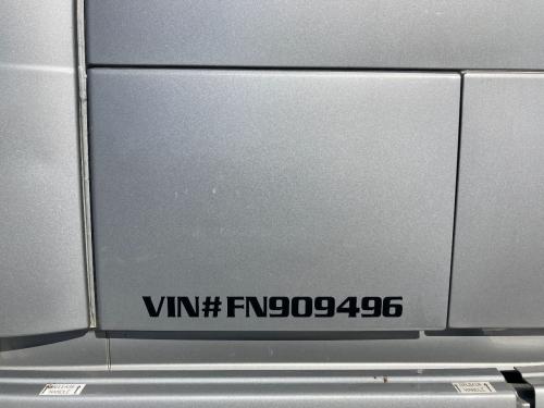 2015 Volvo VNL Right Sleeper Door