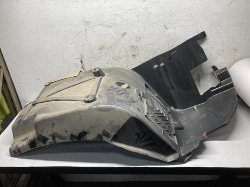 2017 Kenworth T680 Right Inner Fender: P/N L52-6030