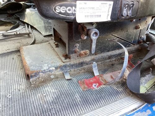 2000 Freightliner CLASSIC XL Left Seet Mounting Bracket Only