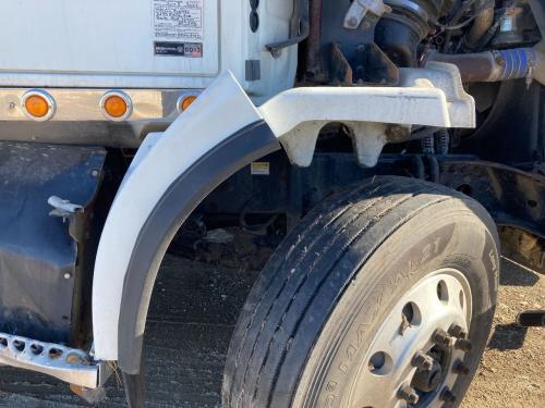 2014 Western Star Trucks 4700 Right White Extension Fiberglass Fender Extension (Hood): Does Not Include Bracket; Bottom Edge Corner Chipped (Shown In Pictures)