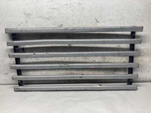 1992 Mack RD600 Grille