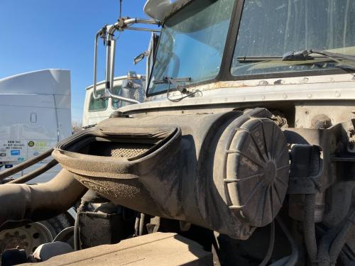 2007 Peterbilt 386 10-inch Poly Donaldson Air Cleaner