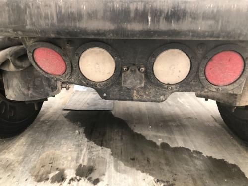 2019 Kenworth T680 Tail Panel: Bottom Left Slight Bend, Lights Operational
2 Red 2 White Plate Light