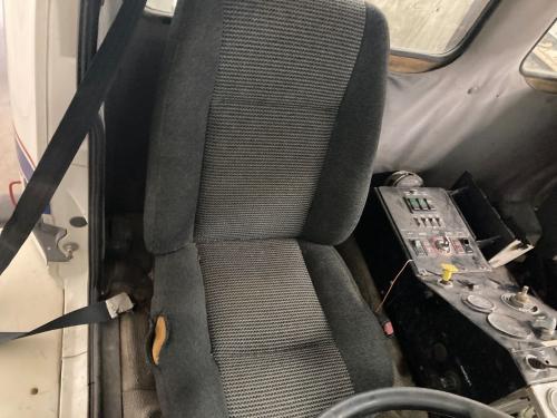 1995 Ford CF7000 Seat, Non-Suspension