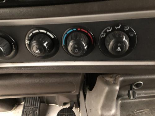 2011 Kenworth T660 Heater & AC Temp Control: 3 Knobs 3 Buttons
