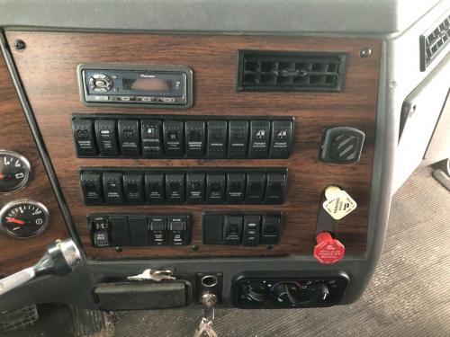 Western Star Trucks 4900FA Dash Panel: Switch Panel