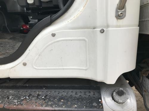2006 Freightliner M2 106 Lh Backside Cab Panel, Paint Fade Lower Edge