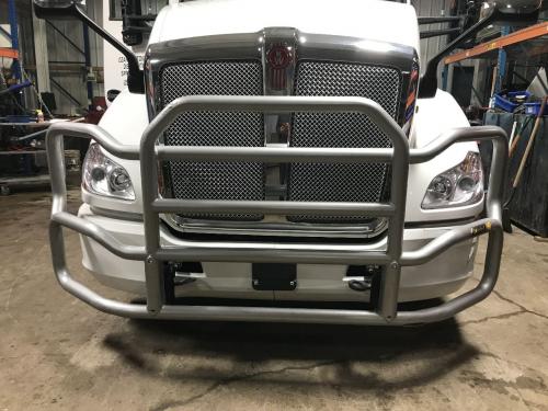 2021 Kenworth T680 Grille Guard
