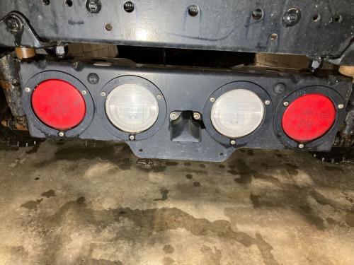 2021 Kenworth T880 Tail Panel: 2 Red Lights And 2 White Lights