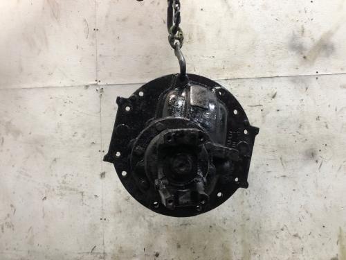 Meritor RS19144 Rear Differential/Carrier | Ratio: 5.57 | Cast# 015n037