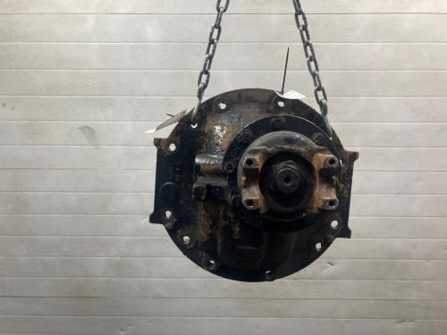 Meritor RS19145 Rear Differential/Carrier | Ratio: 5.57 | Cast# 3200r1864