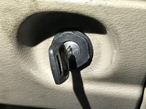 2016 Freightliner CASCADIA Ignition Switch