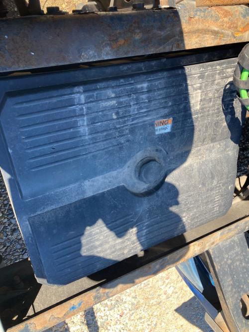2009 Freightliner C120 CENTURY Poly Battery Box | Length: 32.00 | Width: 27.0