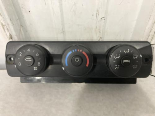 2013 Freightliner CASCADIA Heater & AC Temp Control: 3 Knobs, 3 Buttons | P/N A22-60645-501