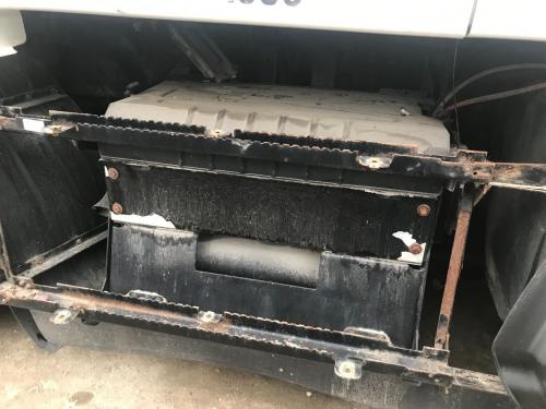 2012 Kenworth T700 Steel/Poly Battery Box | Length: 32.50 | Width: 31.0