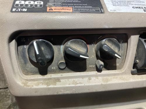 2005 Mack CXN Heater & AC Temp Control: 3 Knobs, 1 Button, 1 Slider