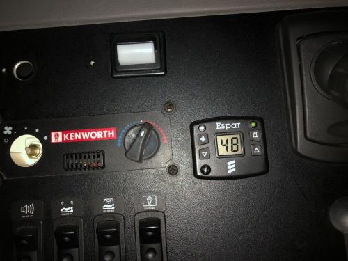 2012 Kenworth T700 Control: Replacement Knob For Fan Speed Located In Cab