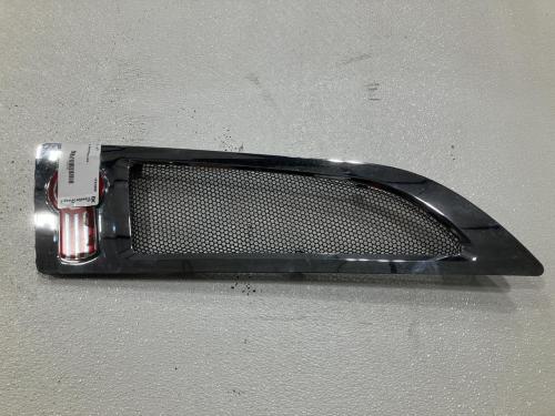 2017 Kenworth T680 Right Hood Side Vent