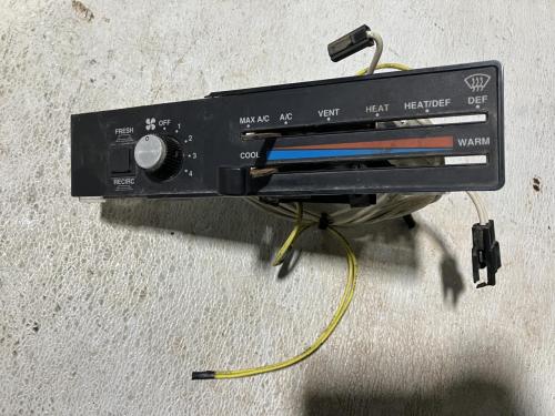 1998 Freightliner FLD112SD Heater & AC Temp Control: Missing One Knob | P/N A22-36278-001