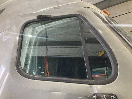 2018 Freightliner CASCADIA Right Door Glass