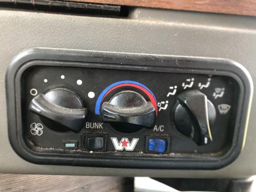 2003 Western Star Trucks 4900EX Heater & AC Temp Control: 3 Knobs 2 Switches