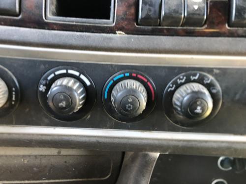 2015 Kenworth T660 Heater & AC Temp Control: 3 Knob, 3 Button