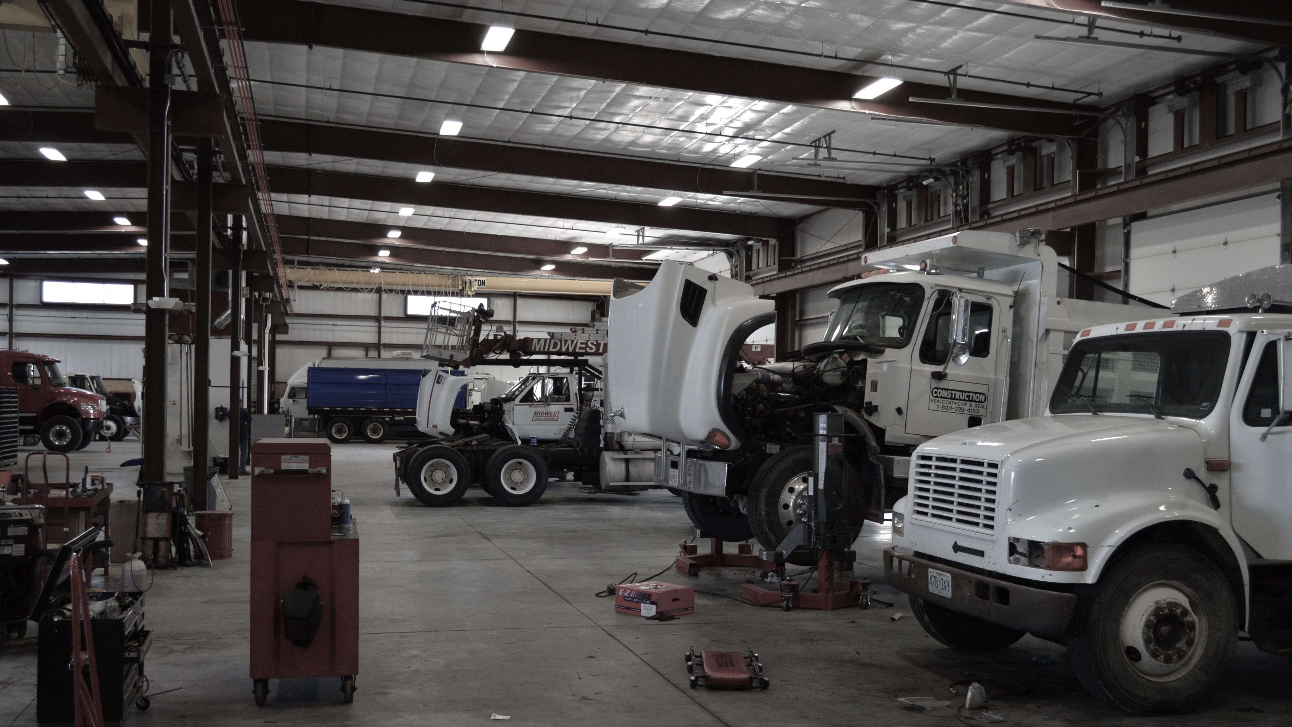 Heavy Duty Semi Truck  Hydraulics