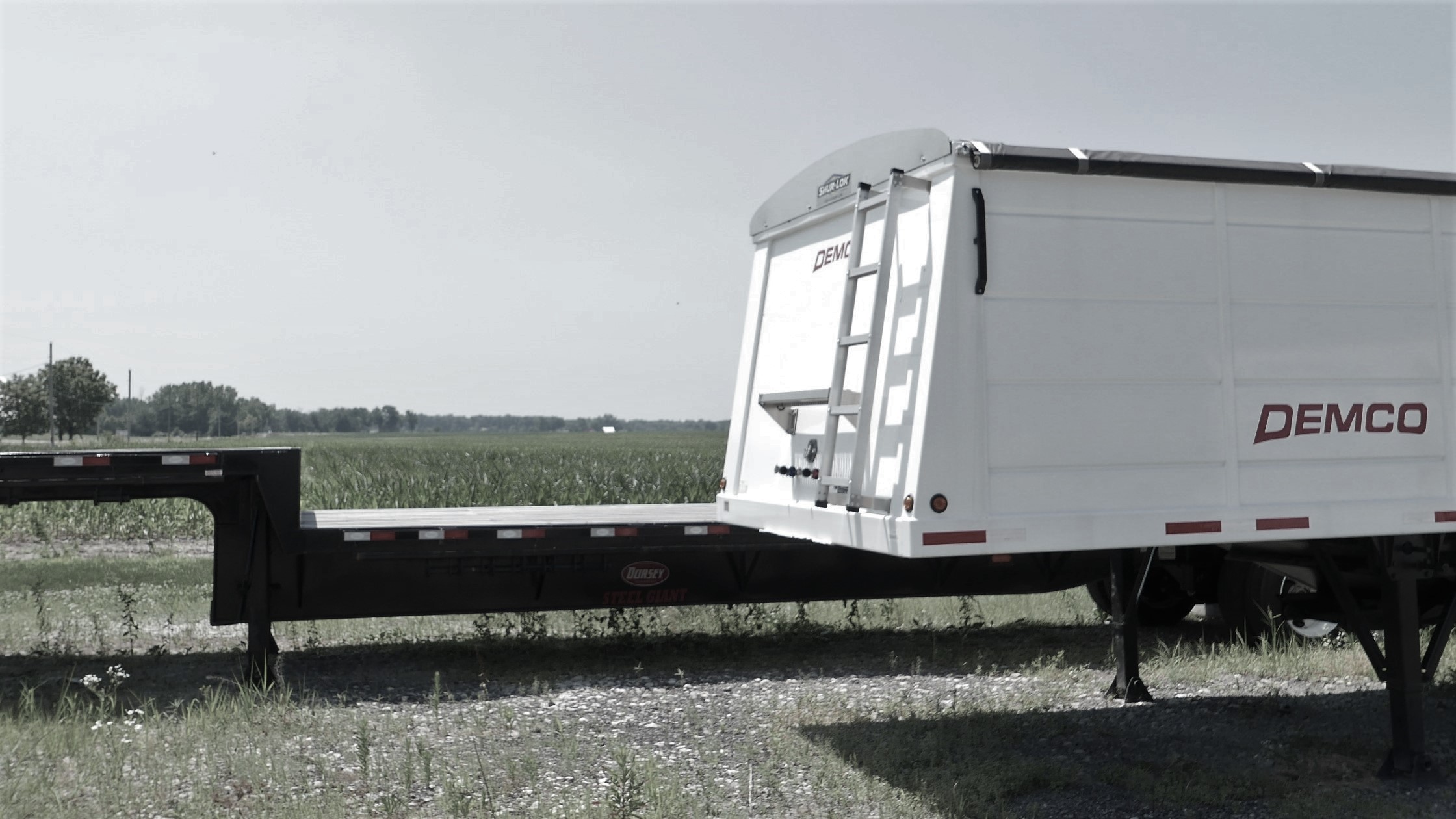 Heavy Duty Semi Truck  Trailer Repair
